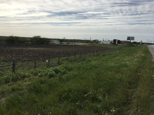 ± 6.148 Acres | FM 725 | New Braunfels, TX: FM 725, New Braunfels, TX, 78130